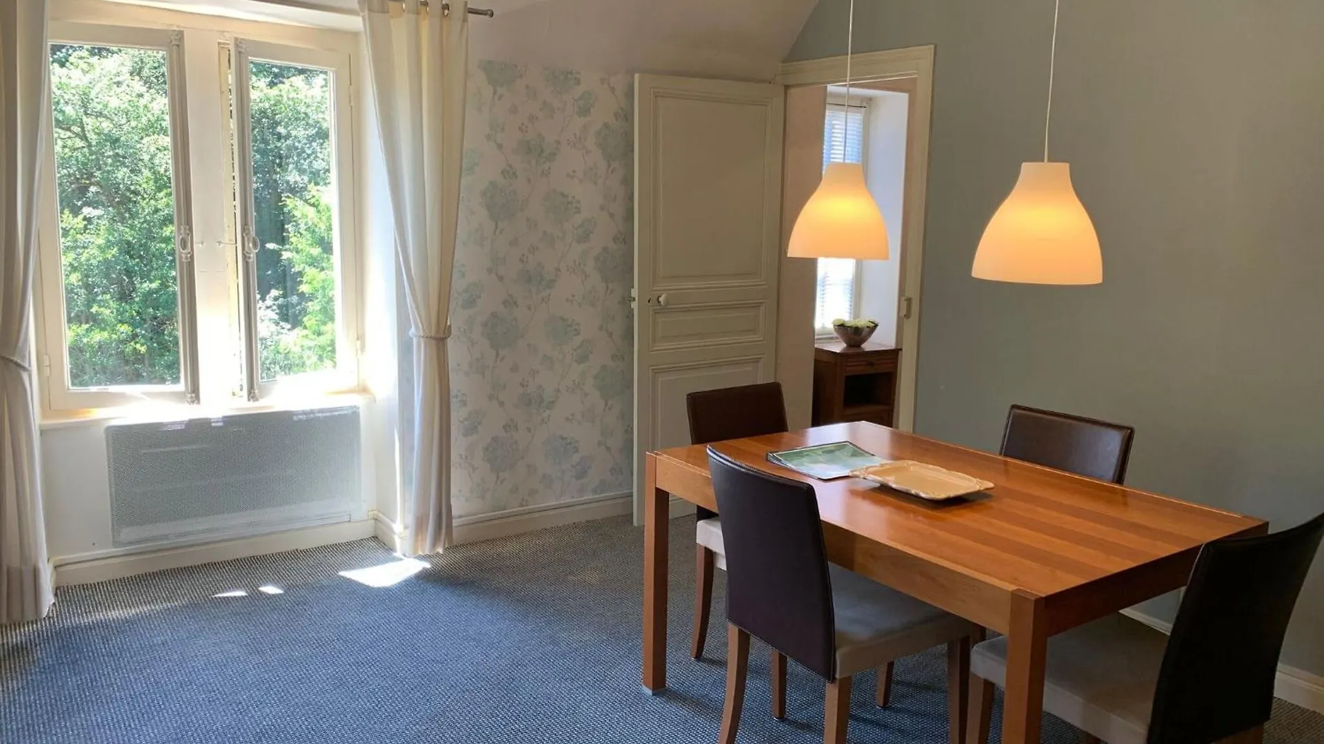Cosy Apartment In A 19Th-Century Villa Saint-Nectaire
